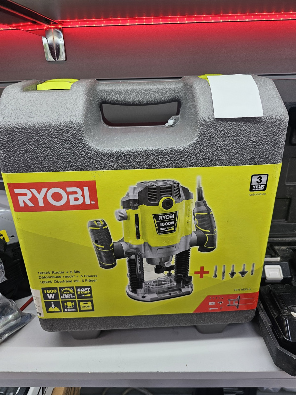 Фрезер Ryobi 1600