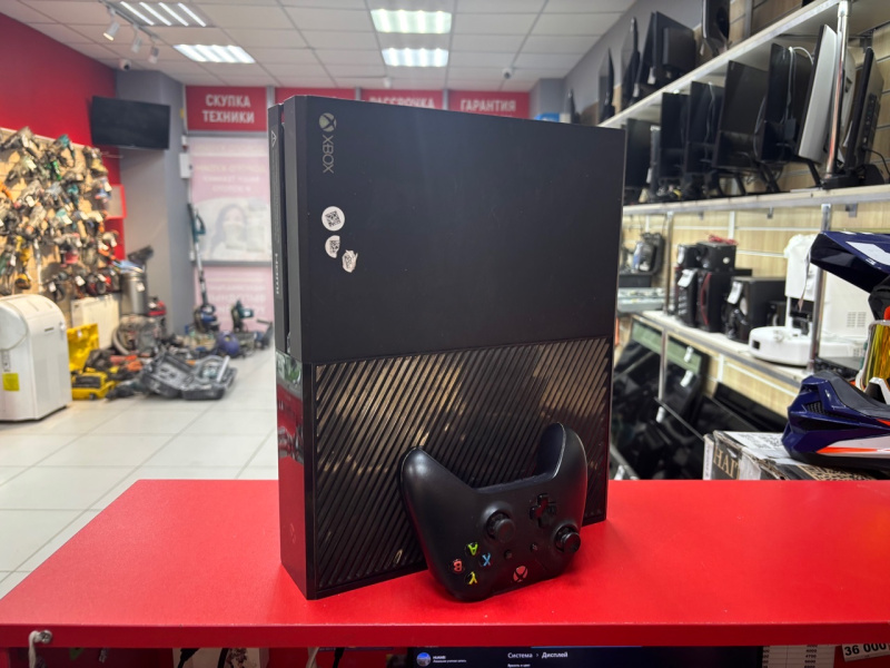 Игровая приставка Xbox one 1540